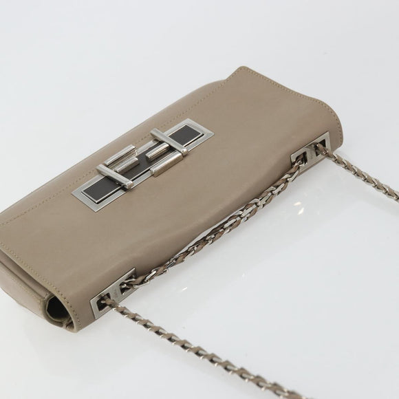 FENDI Chain Trebuquette Shoulder Bag Leather Beige Silver Auth ka3885A