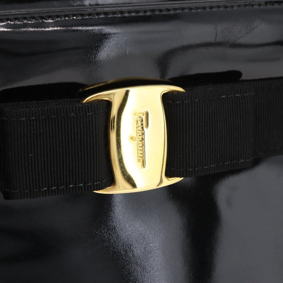 Salvatore Ferragamo Vala Hand Bag Patent leather Black Gold Auth ka3922