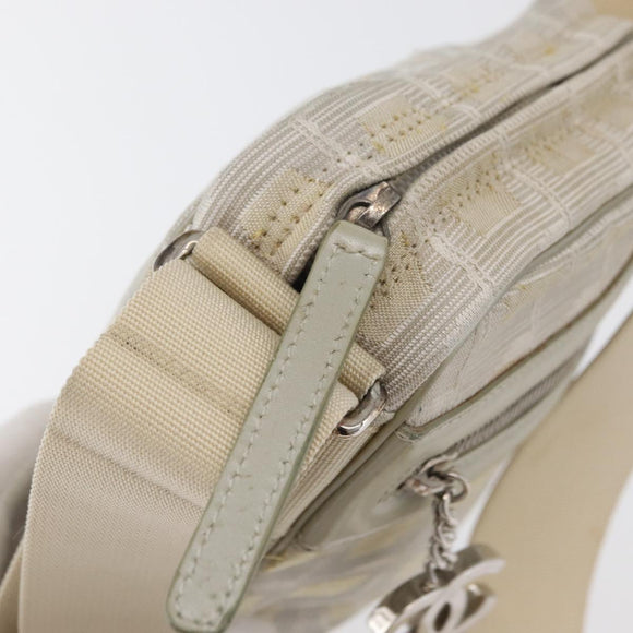 CHANEL New Travel Line Umhängetasche Nylon Beige CC Auth ka3980A