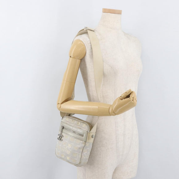 CHANEL New Travel Line Umhängetasche Nylon Beige CC Auth ka3980A
