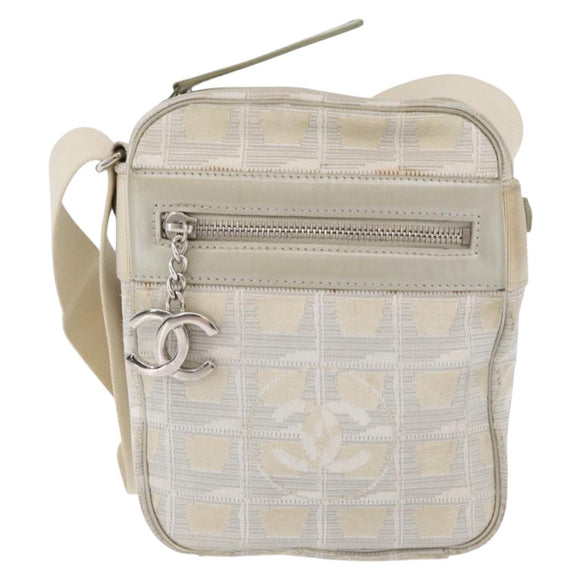 CHANEL New Travel Line Umhängetasche Nylon Beige CC Auth ka3980A