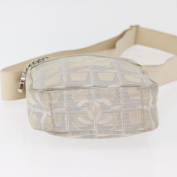 CHANEL New Travel Line Umhängetasche Nylon Beige CC Auth ka3980A