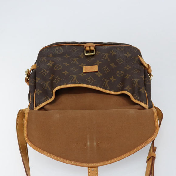 LOUIS VUITTON Monogram Saumur 30 Shoulder Bag M42256 LV Auth ka399