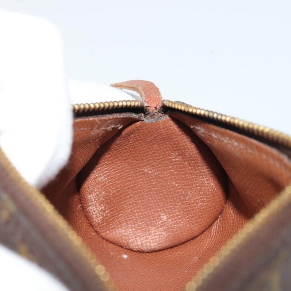 LOUIS VUITTON Monogram Papillon Pouch LV Auth ka4052