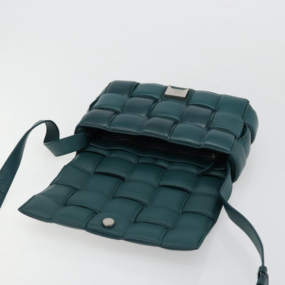 BOTTEGA VENETA MAXI INTRECCIATO Padded Cassette Bag Leather Green Auth ka4105SAV