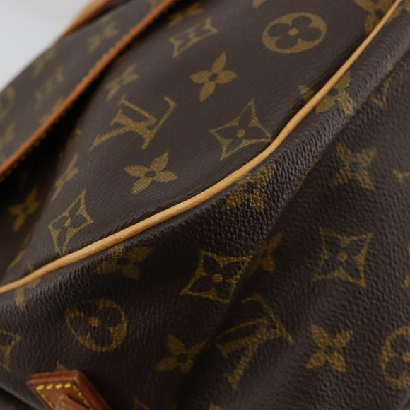 LOUIS VUITTON Monogram Saumur 35 Shoulder Bag M42254 LV Auth ka4186A