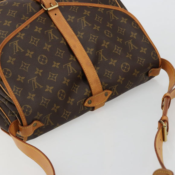 LOUIS VUITTON Monogram Saumur 35 Shoulder Bag M42254 LV Auth ka4186A