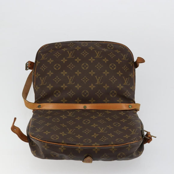LOUIS VUITTON Monogram Saumur 30 Shoulder Bag M42256 LV Auth ka4312