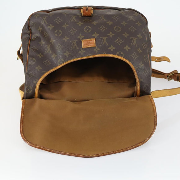 LOUIS VUITTON Monogram Saumur 35 Shoulder Bag M42254 LV Auth ka435