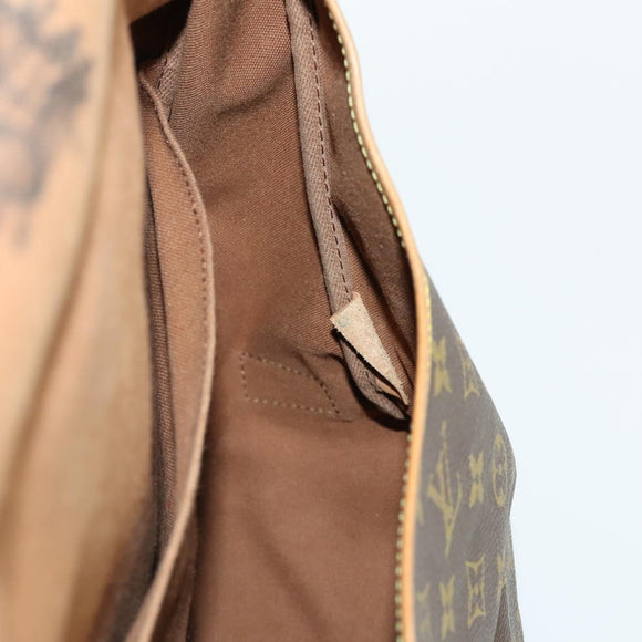 LOUIS VUITTON Monogram Saumur 43 Shoulder Bag M42252 LV Auth ka436