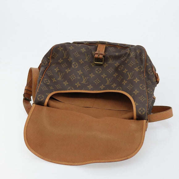 LOUIS VUITTON Monogram Saumur 35 Shoulder Bag M42254 LV Auth ka4390