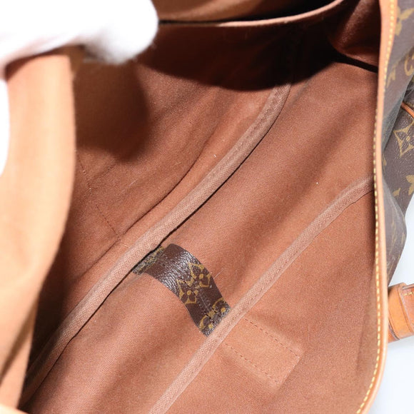 LOUIS VUITTON Monogram Saumur 35 Shoulder Bag M42254 LV Auth ka4390
