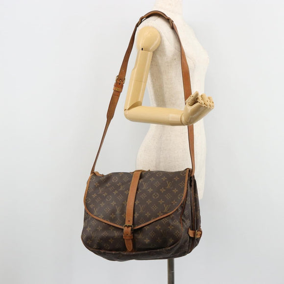 LOUIS VUITTON Monogram Saumur 35 Shoulder Bag M42254 LV Auth ka4390