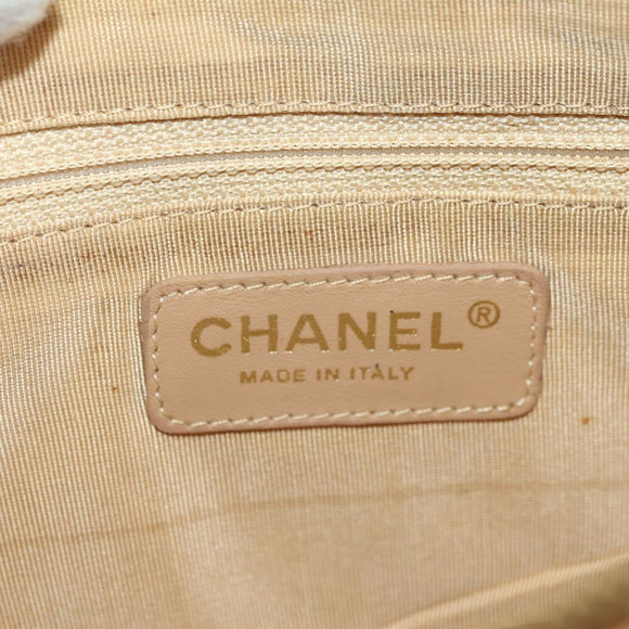 CHANEL Chain Shoulder Bag Caviar Skin Beige Gold CC Auth ka4405V