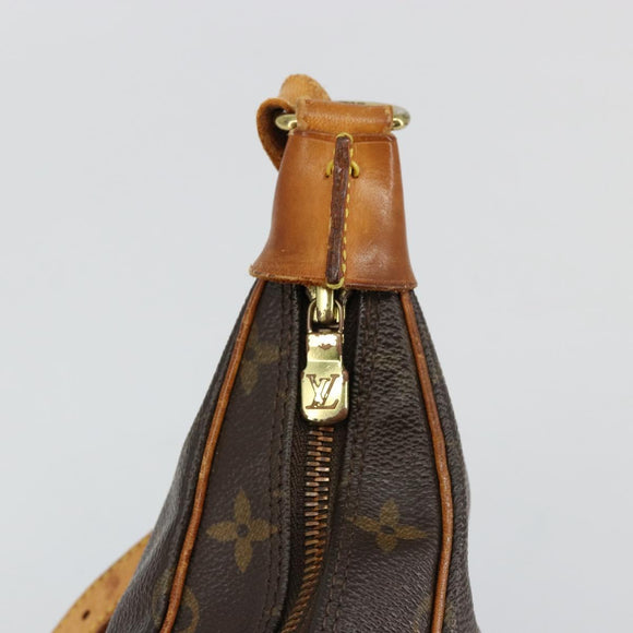 LOUIS VUITTON Monogram Boulogne 30 Shoulder Bag M51265 LV Auth ka4412