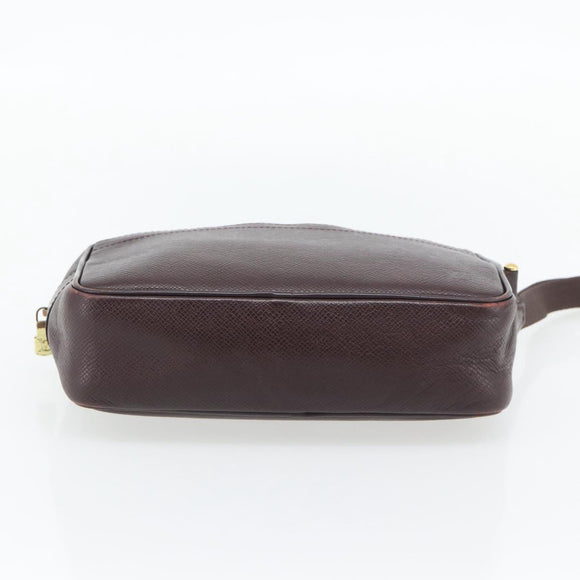 LOUIS VUITTON Taiga Karga Clutch Bag Ardoise M30812 LV Auth ka4427