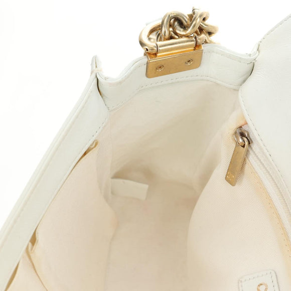 CHANEL Chain Boy Chanel Shoulder Bag Leather White Gold CC Auth ka4428V