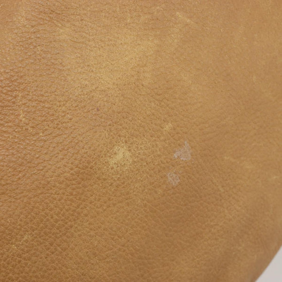 PRADA Schoudertas Leer Beige Goud Auth ka4438A