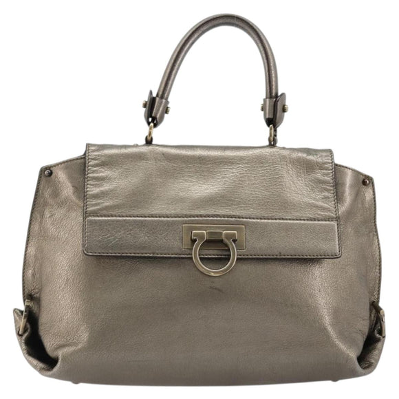 Salvatore Ferragamo Gancini Handtasche Leder Silber Auth ka4466