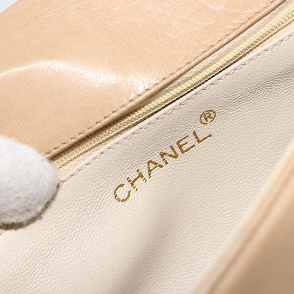 CHANEL Matelasse Chain Shoulder Bag Lamb Skin Beige Gold CC Auth ka4478V