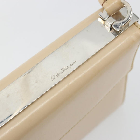 Salvatore Ferragamo Shoulder Bag Leather Silver Beige Auth ka4481