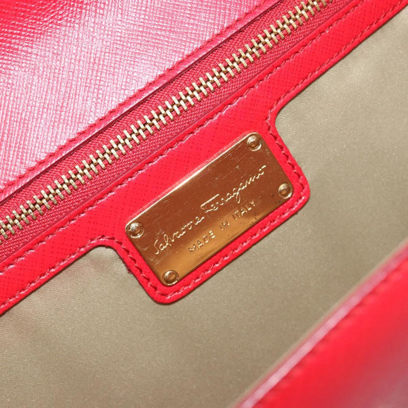 Salvatore Ferragamo Vala Chain Shoulder Bag Leather Red Gold Auth ka4496