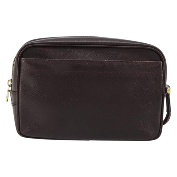 LOUIS VUITTON Taiga Karga Clutch Bag Acajou M30816 LV Auth ka4500