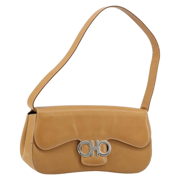 Salvatore Ferragamo Gancini Shoulder Bag Leather Beige Silver Auth ka4519A