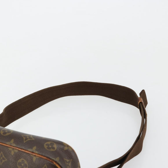 LOUIS VUITTON Monogram Pochette Gange Schoudertas M51870 LV Auth ka4522