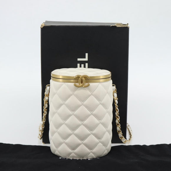 CHANEL Chain Shoulder Bag Lamb Skin White Gold CC Auth ka4545M