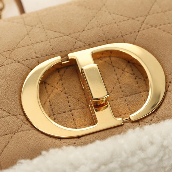 Christian Dior Caro Chain Schoudertas Mouton Beige Goud Auth ka4579SM