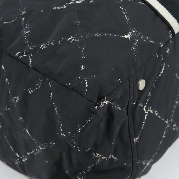 CHANEL New Travel Line Handtasche Nylon Schwarz Silber CC Auth ka4585A