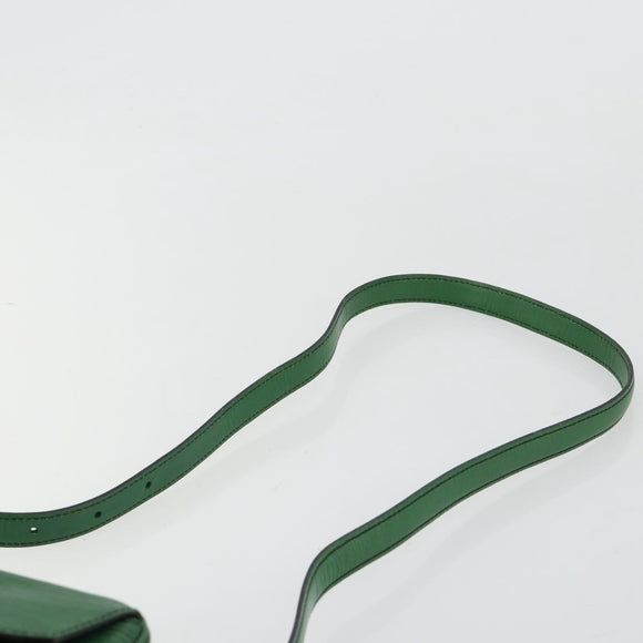 LOUIS VUITTON Epi Jeune Fille MM Shoulder Bag Green M52154 LV Auth ka4596