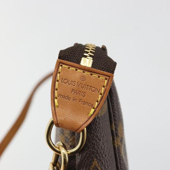LOUIS VUITTON Monogram Pochette Accessoires Pouch M51980 LV Auth ka4619V