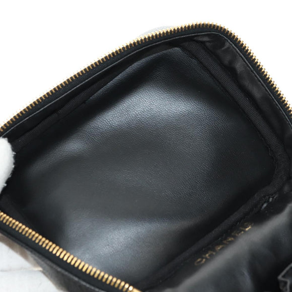 CHANEL Vanity Pouch Caviar Skin Black Gold CC Auth ka4623V