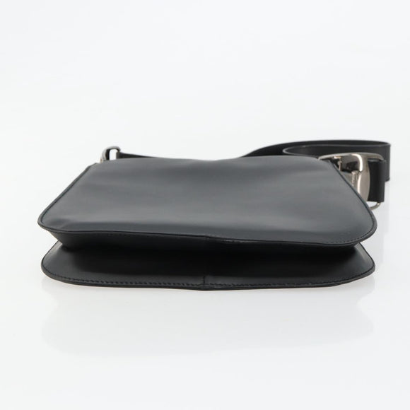 Salvatore Ferragamo Vala Shoulder Bag Leather Black Silver Auth ka4630