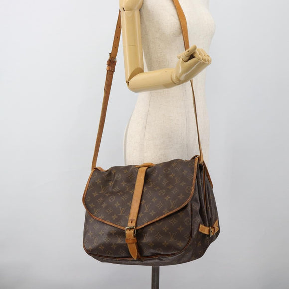 LOUIS VUITTON Monogram Saumur 35 Shoulder Bag M42254 LV Auth ka4631