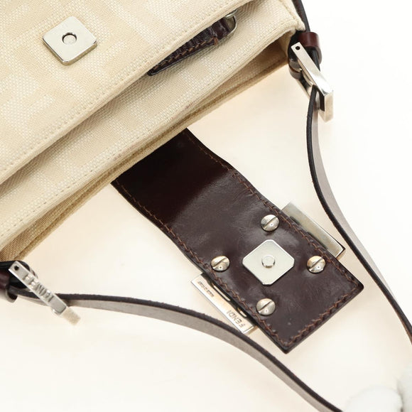 FENDI Zucca Canvas Mamma Baguette Shoulder Bag White Silver Auth ka4640M