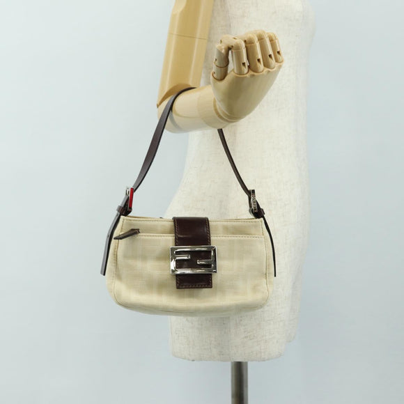 FENDI Zucca Canvas Mamma Baguette Shoulder Bag White Silver Auth ka4640M