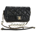 CHANEL Matelassé Perlenketten-Schultertasche Lammleder Schwarz Gold CC Auth ka4643M-1