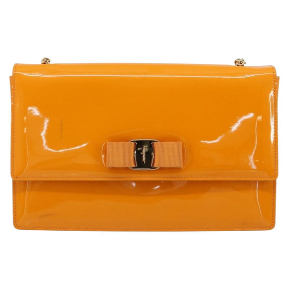 Salvatore Ferragamo Vala Schultertasche Lackleder Orange Gold Auth ka4654A