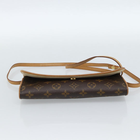 LOUIS VUITTON Monogram Pochette Twin GM Shoulder Bag M51852 LV Auth ka4656A