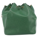 LOUIS VUITTON Epi Petit Noe Schultertasche Grün M44104 LV Auth ka4681-2