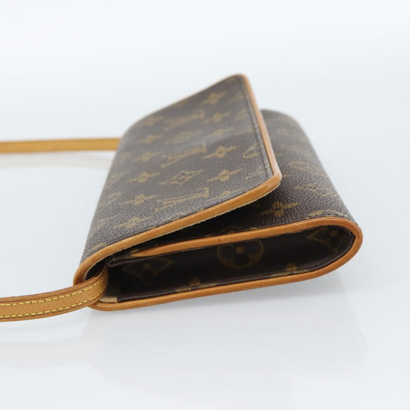 LOUIS VUITTON Monogram Pochette Twin GM Shoulder Bag M51852 LV Auth ka4683A