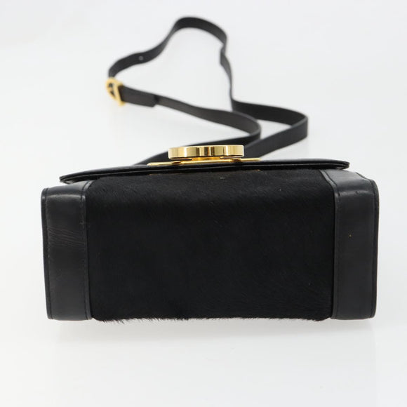 Salvatore Ferragamo Gancini Shoulder Bag Harako leather Black Gold Auth ka4773A
