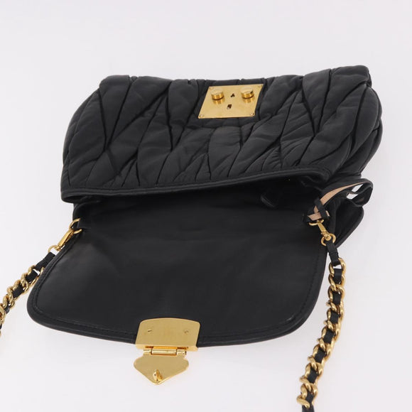 Miu Miu Matelasse Chain Shoulder Bag Leather Black Gold Auth ka4879V