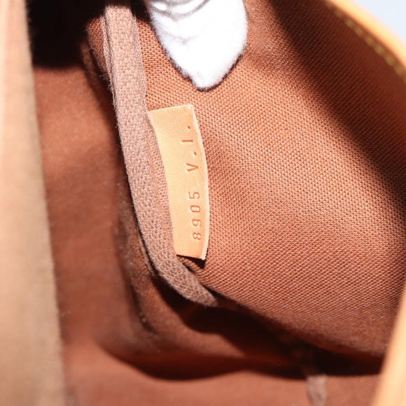 LOUIS VUITTON Monogram Saumur 35 Shoulder Bag M42254 LV Auth ka4885