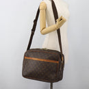 LOUIS VUITTON Monogram Reporter GM Shoulder Bag M45252 LV Auth ka4939-24