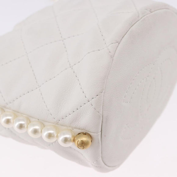 CHANEL Matelasse Chain Shoulder Bag Lamb Skin White Gold CC Auth ka5241M
