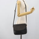 Burberrys Shoulder Bag Leather Black Gold Tone Auth ka5370-22